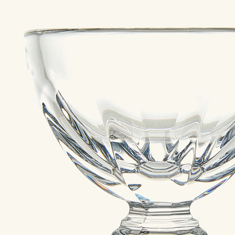 باكارا حامل البيض هاركورت