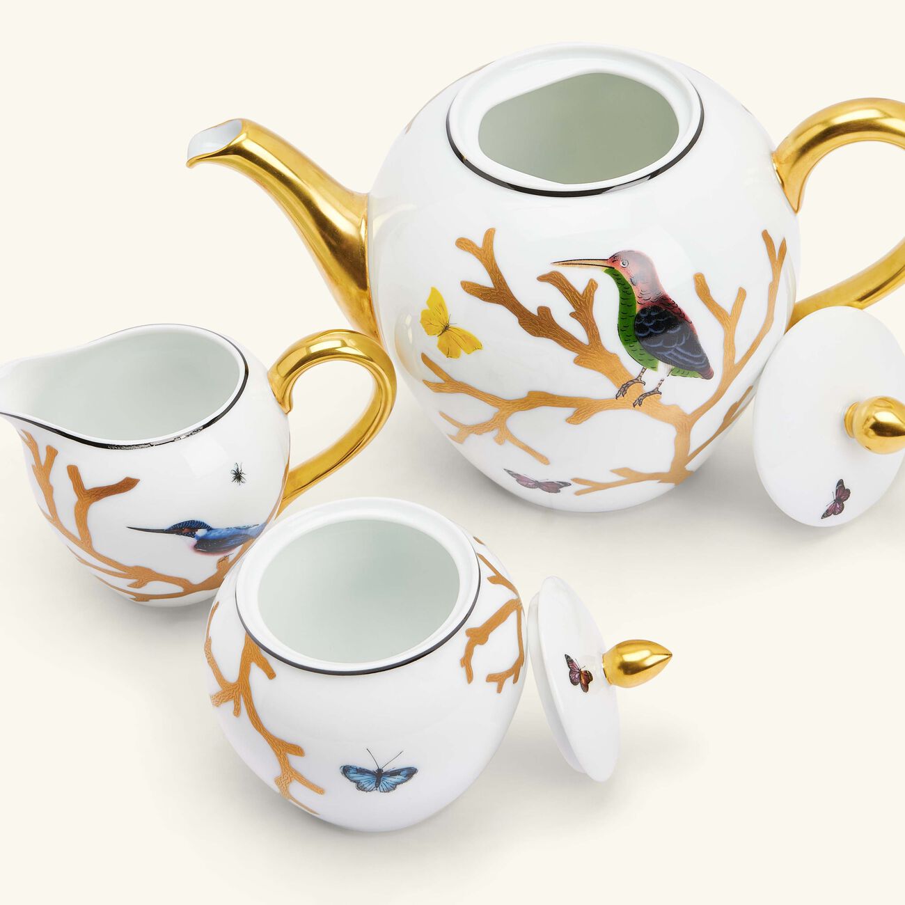 برناردو طقم الشاي أو زوازو باللون الذهبي