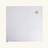 منديل بنقشة شمس أبيض كاترين دينوال منديل بنقشة شمس أبيض