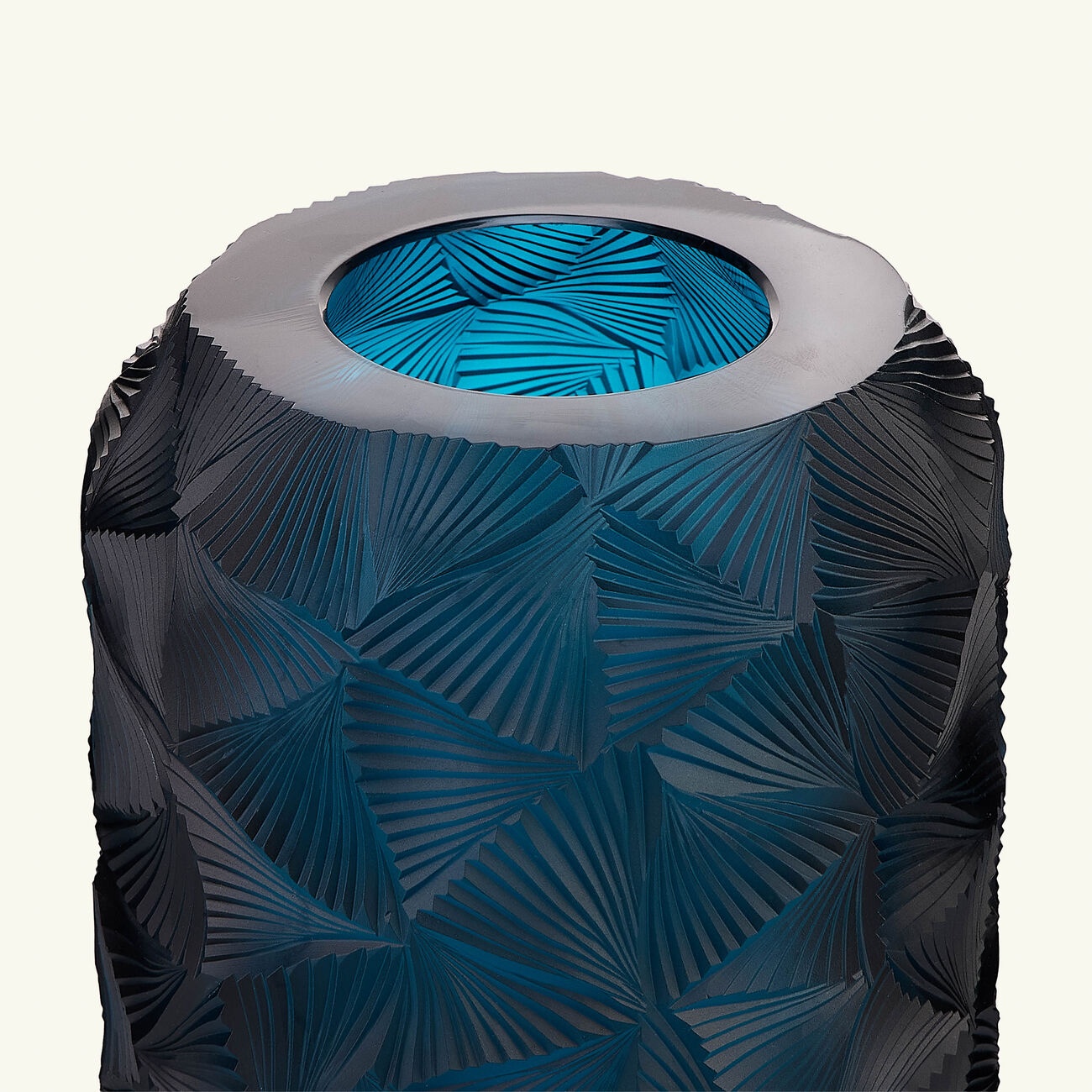 Metropolis Monumenta Vase Aquamarin ruckl metropolis monumenta vase aquamarin