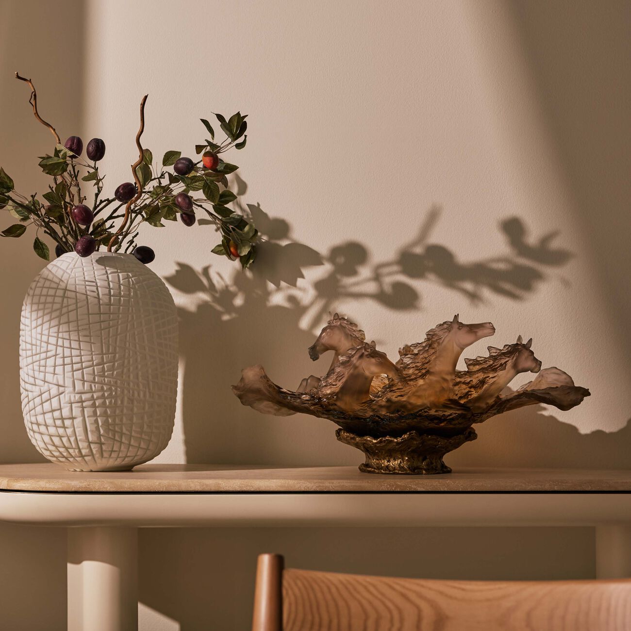 Cavalcade Glazed Centerpiece Brown Limited Edition daum cavalcade glazed centerpiece brown limited edition