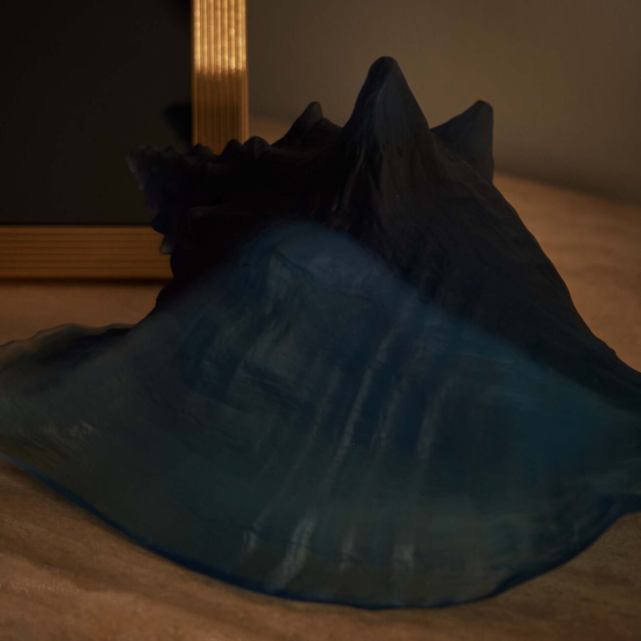 daum mer de corail conch shell figurine small blue