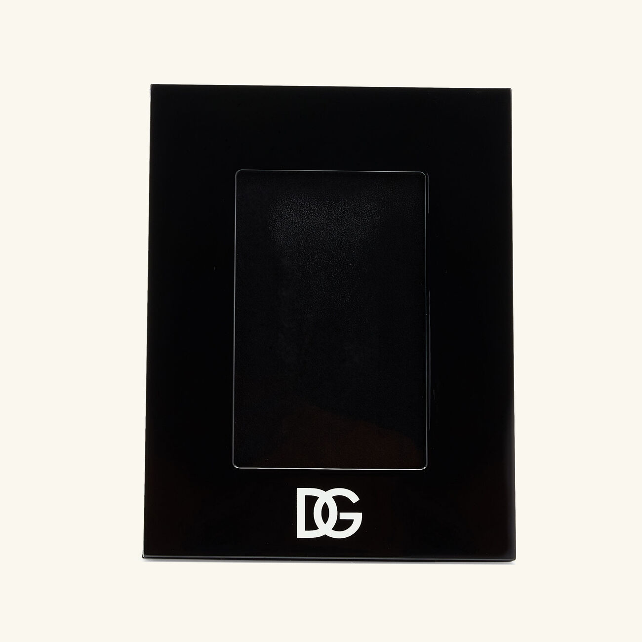 دولتشي أند غابانا كازا إطار صور خشبي مطلي بالورنيش أسود 17 22 سم