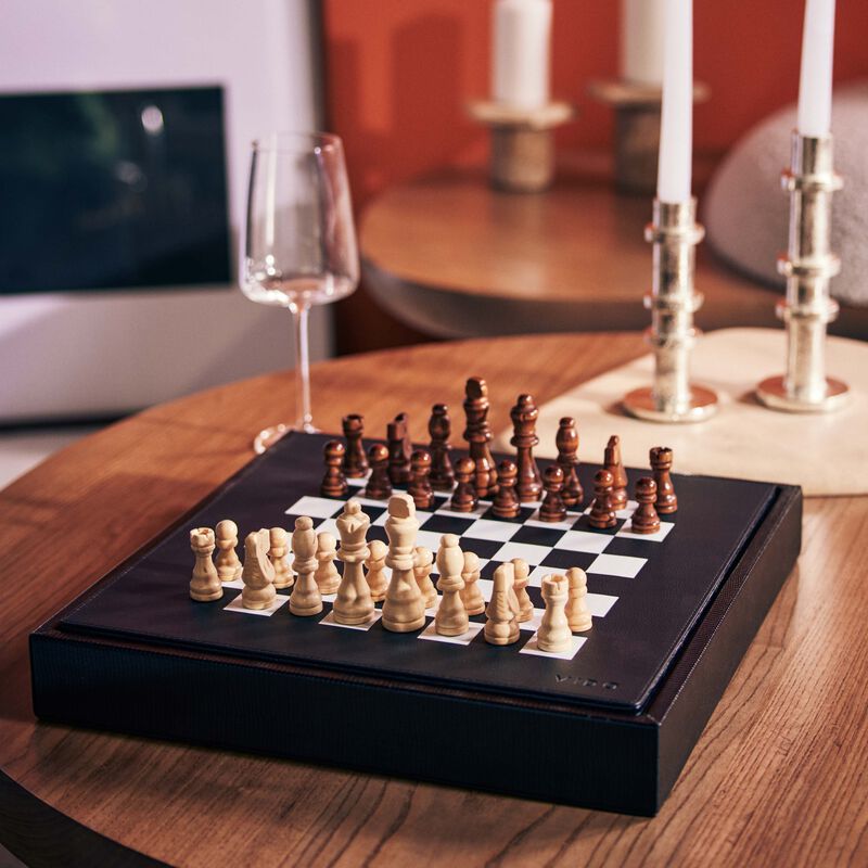 vido jet black lizard chess set