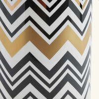 ميسوني هوم مزهرية زيك زاك متوسطة مزينة بنقش متعرج