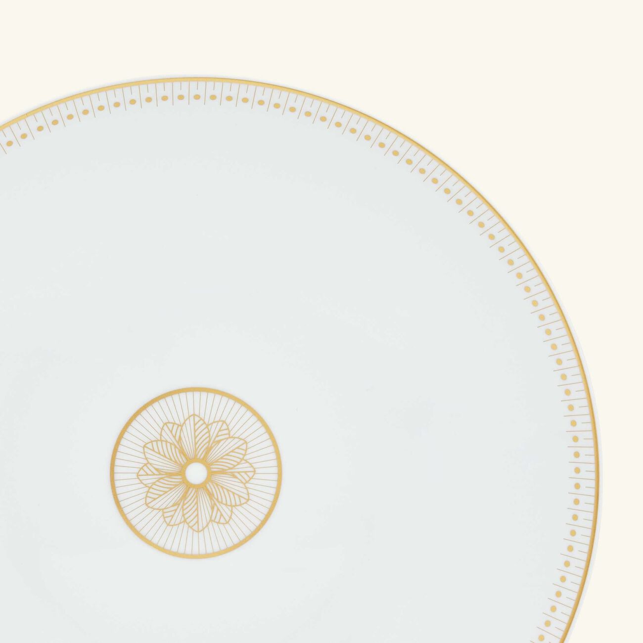 كريستوفل وعاء الضيافة مالميزون إمبيريال باللون الذهبي 29 سم