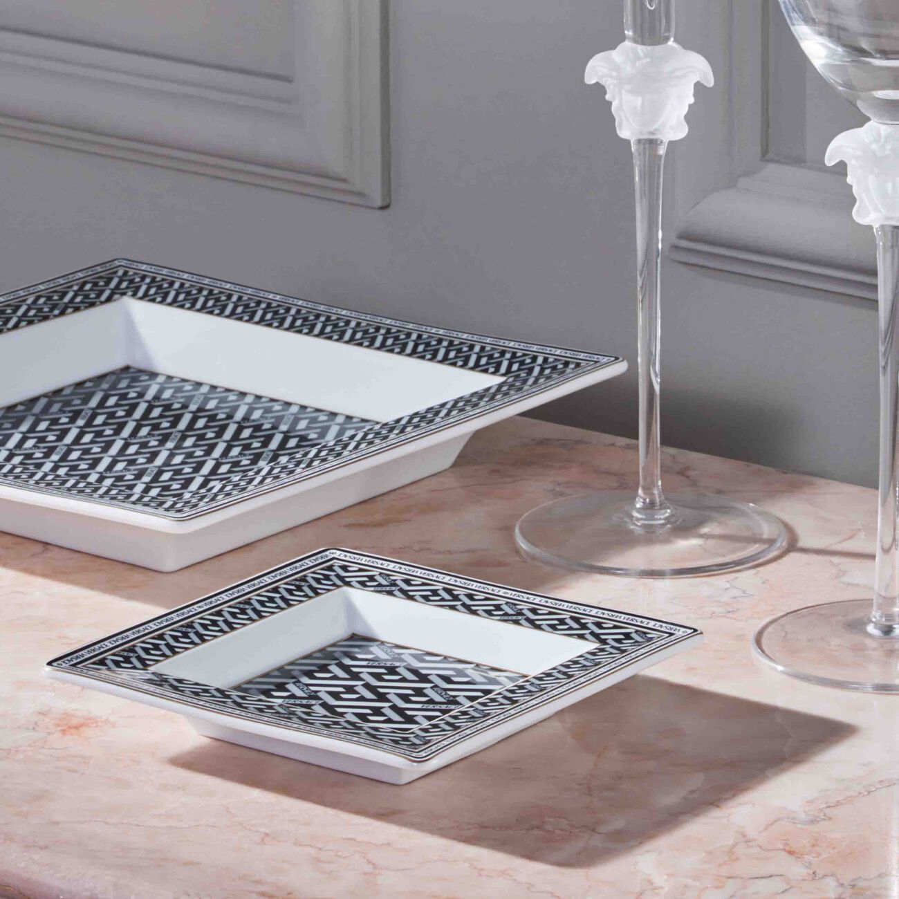 La Greca Trinket Tray Square Black versace la greca trinket tray square black