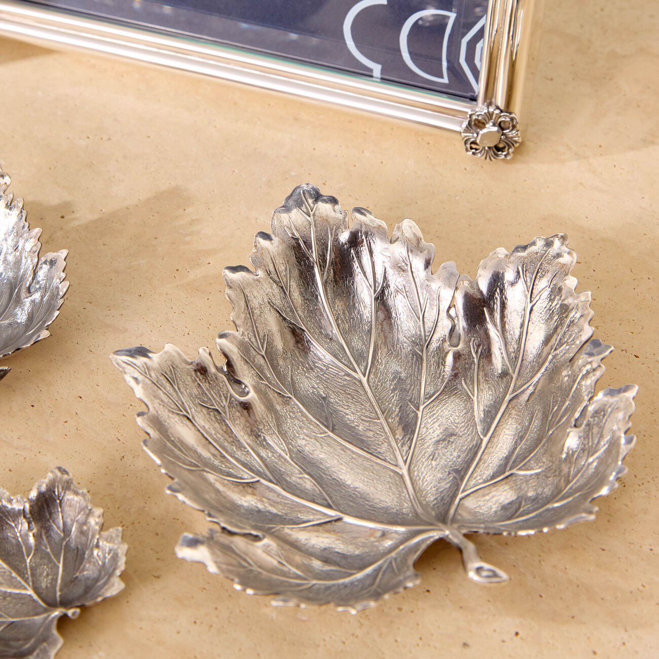 buccellati vine leaf bowl small silver