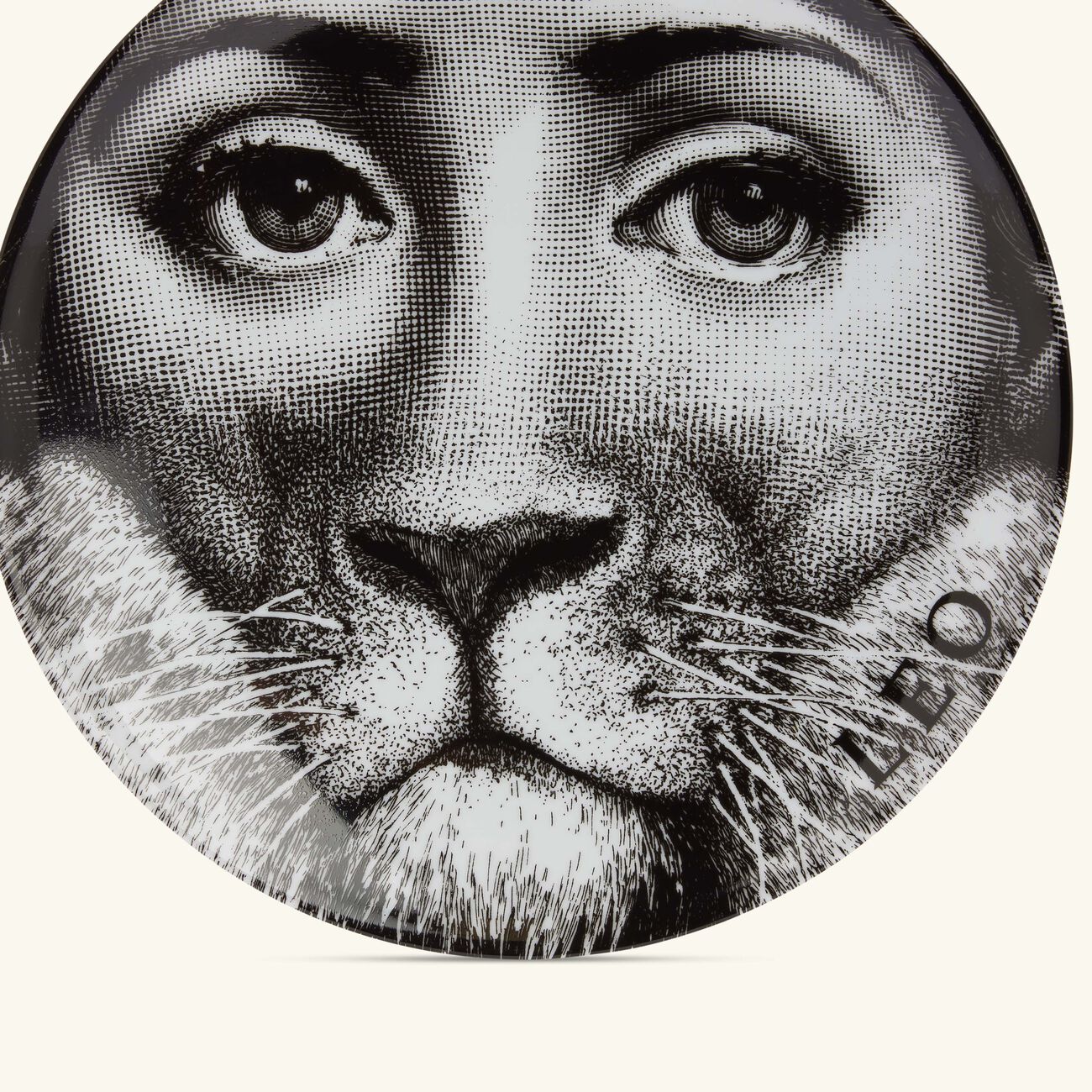 fornasetti tema e variazioni no 352 leo wall plate