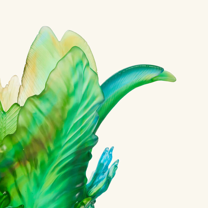 daum prestige tropical borneo vase medium green