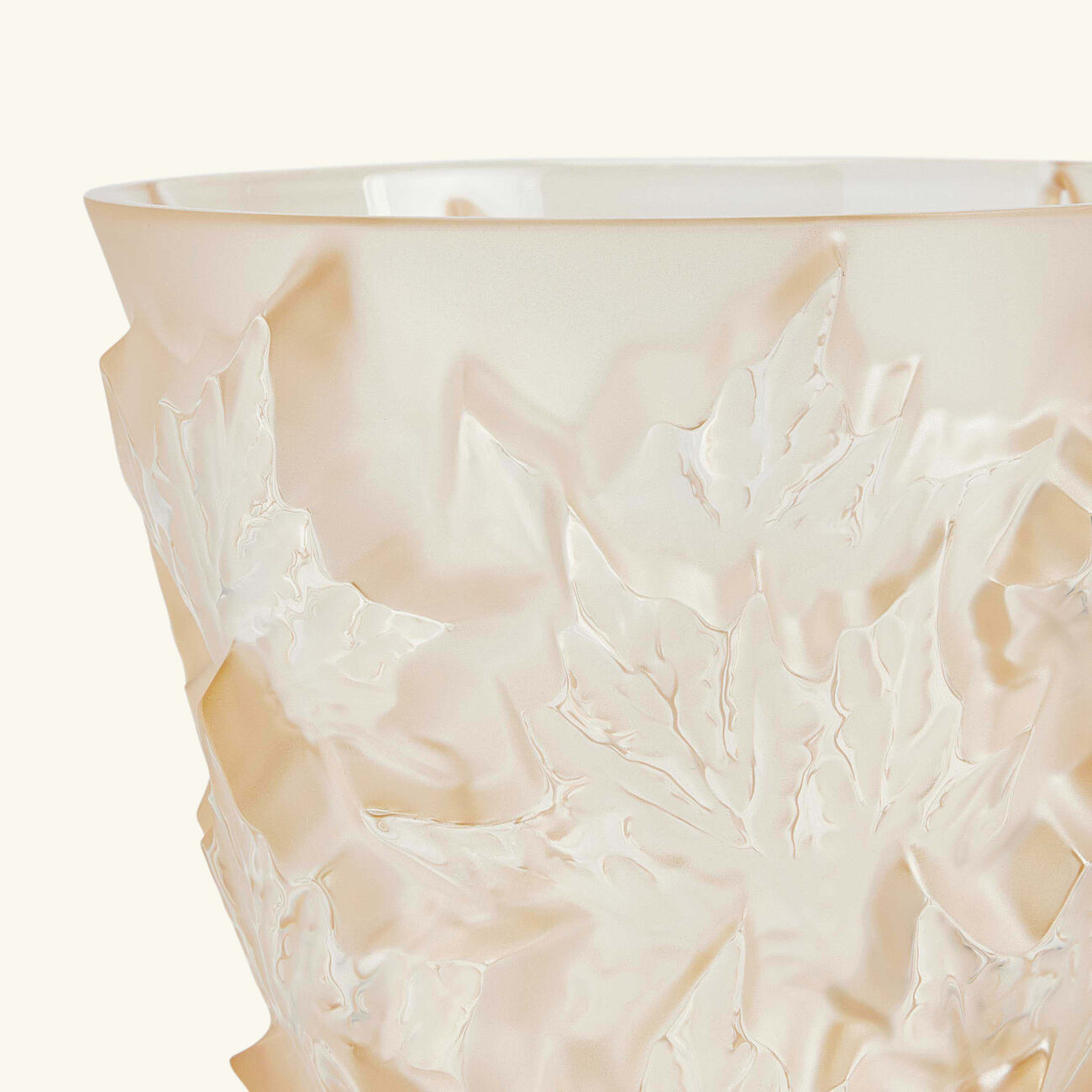 lalique champs  lys es vase small gold