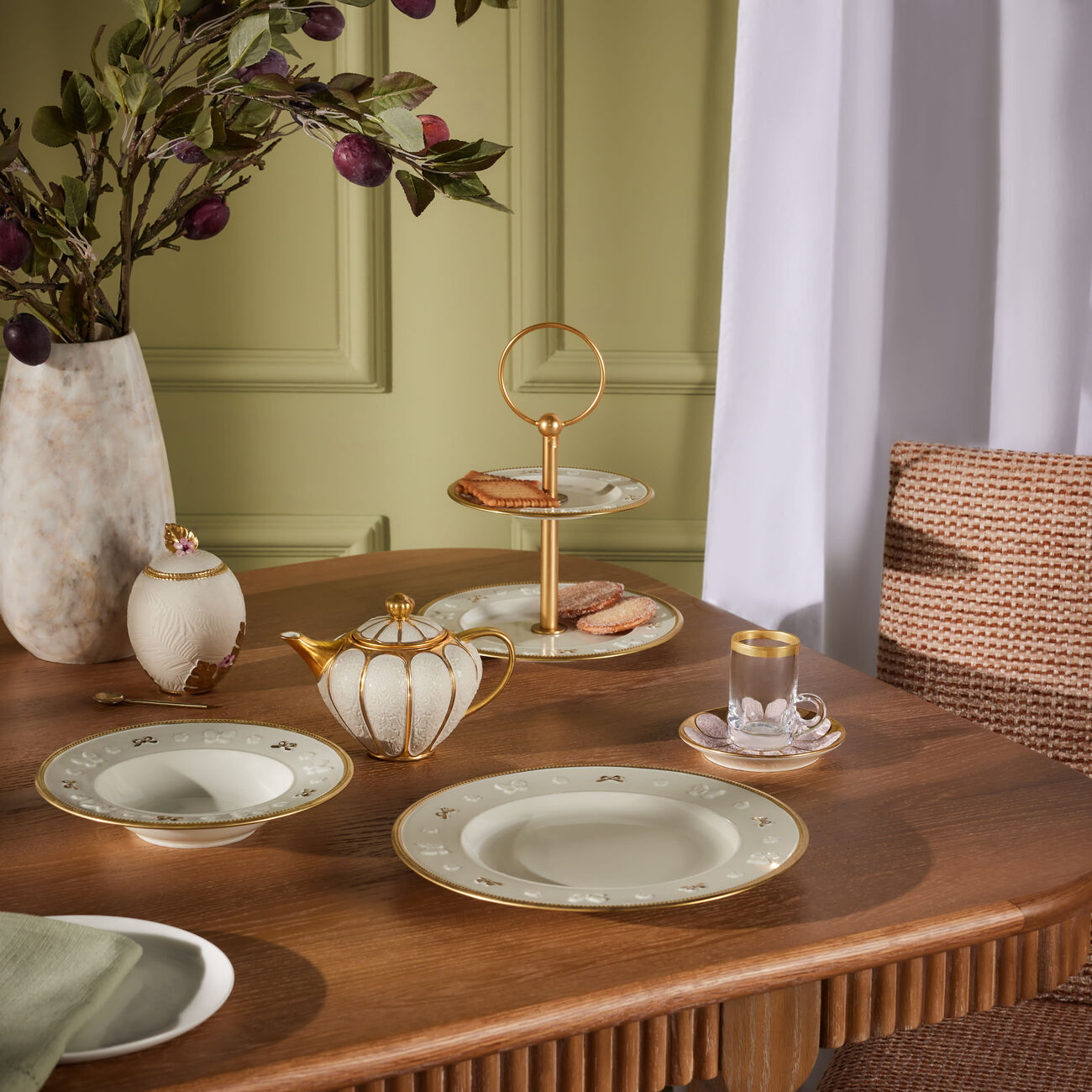 villari amour arabic tea cup   saucer clear