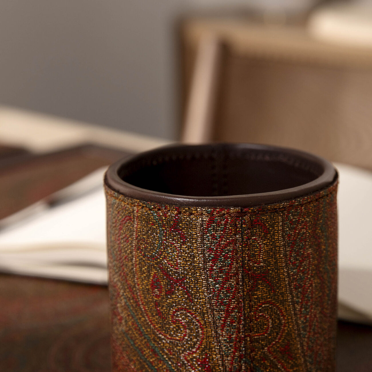 etro arnica pen holder brown