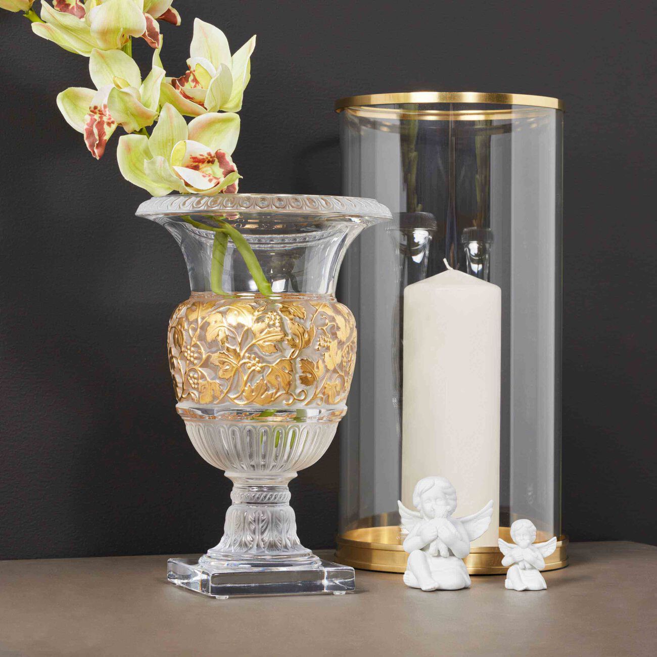 lalique versailles vase medium gold