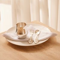 كريستوفل طقم كوارتز تاليسمان للأطفال من قطعتين أبيض