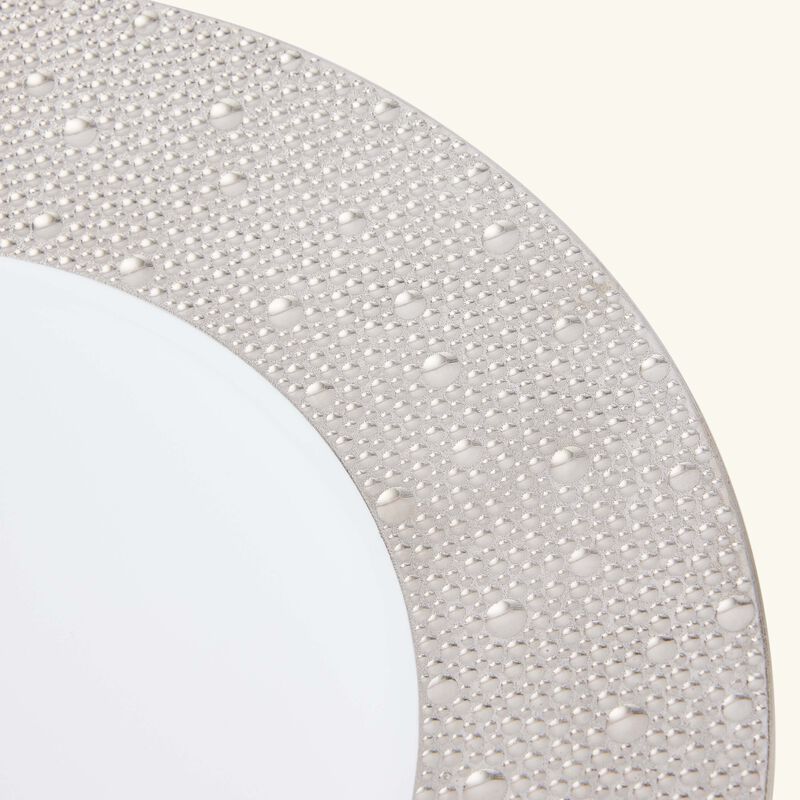 برناردو طبق الضيافة إكيوم دائري باللون الفضي 29 سم