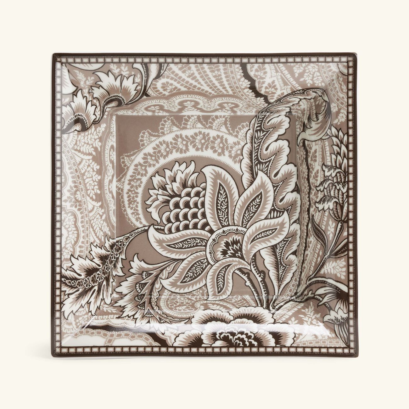 إيترو صينية بلوم مربعة متوسطة باللون الأخضر