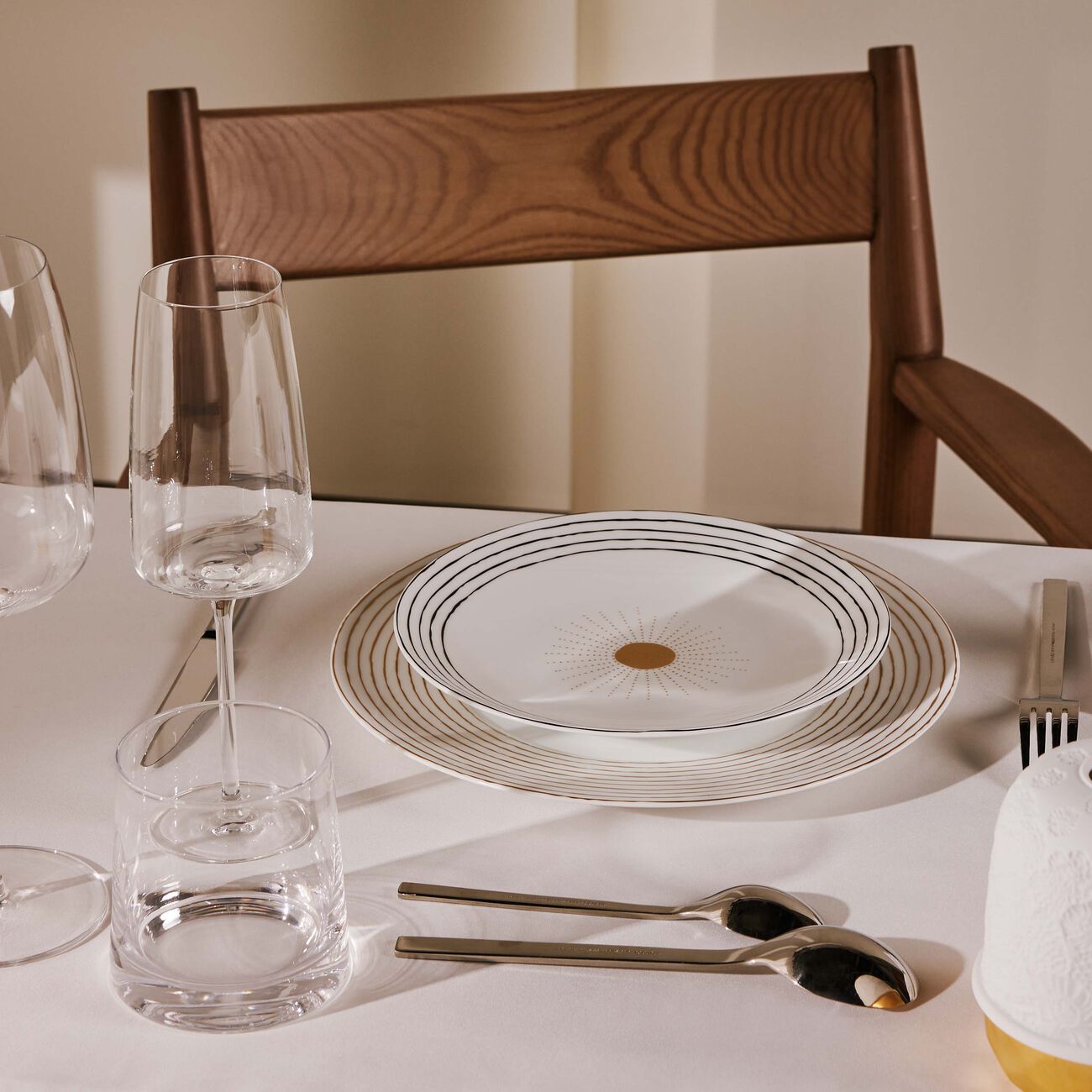 Aboro Salad Plate Round Gold 21cm bernardaud aboro salad plate round gold 21cm