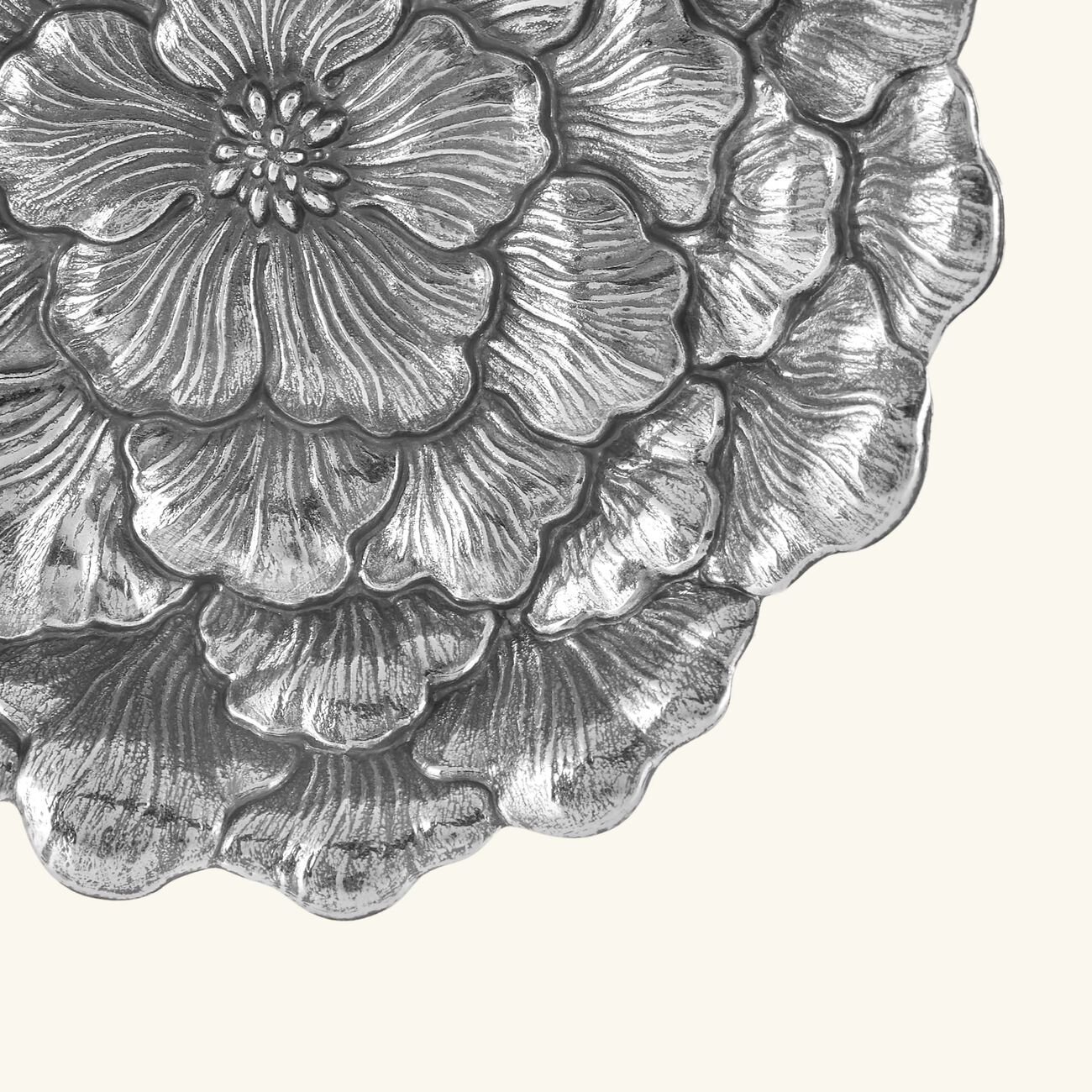 buccellati gardenia flower bowl medium silver