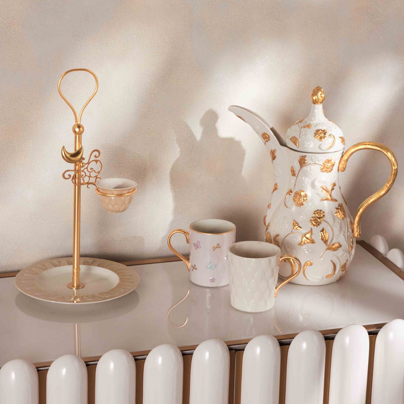 villari peacock mug white