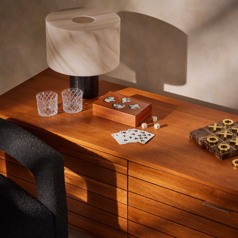 فورناسيتي علبة أوراق اللعب فيزي