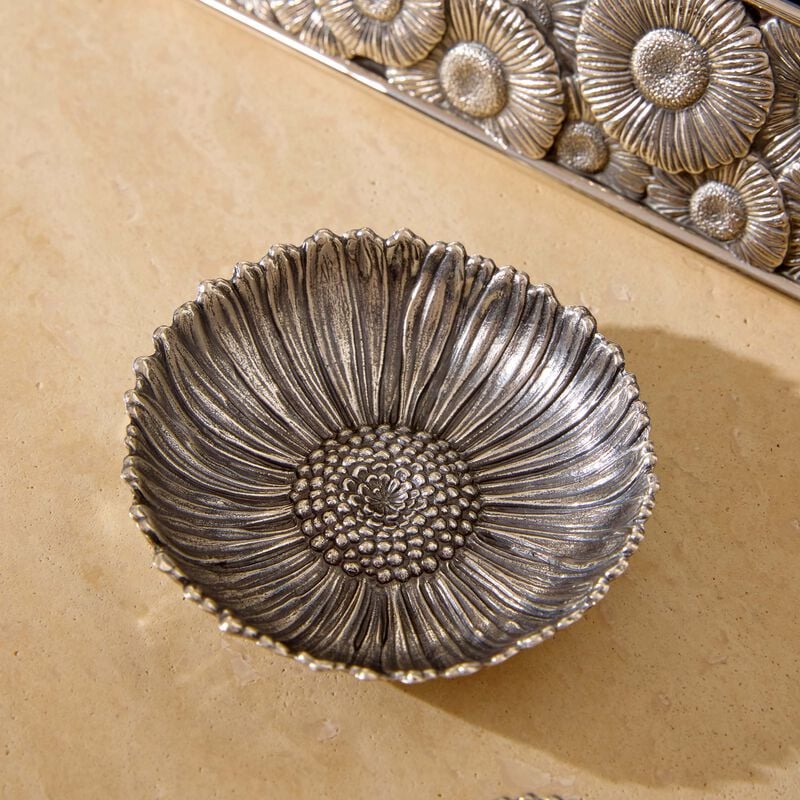 Poppy Flower Bowl Large Silver buccellati poppy flower bowl large silver