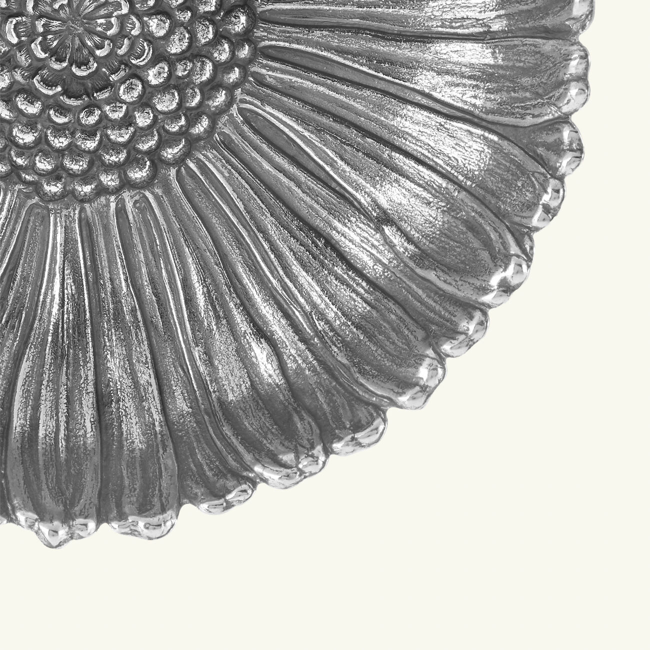 buccellati daisy bowl medium silver