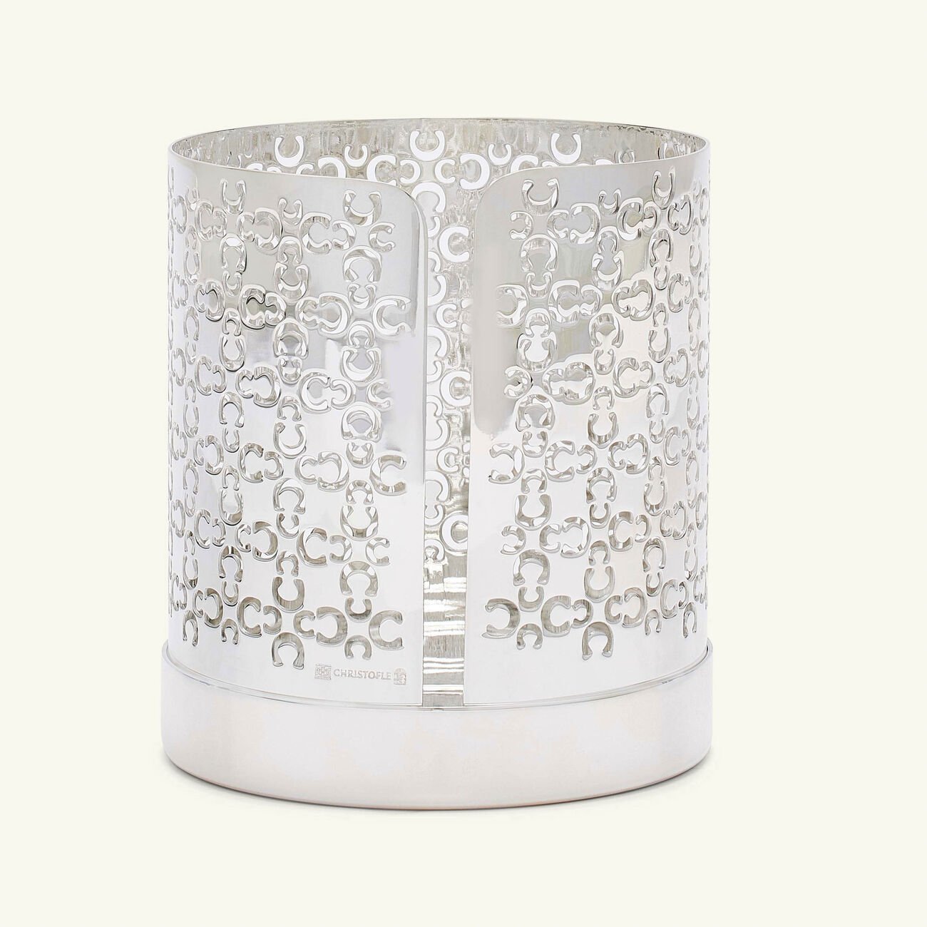 حامل الشموع آيكونك باللون الفضي كريستوفل حامل الشموع آيكونك باللون الفضي