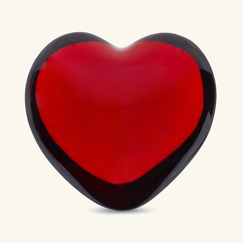 باكارا منحوتة كيوبد هارت صغيرة حمراء