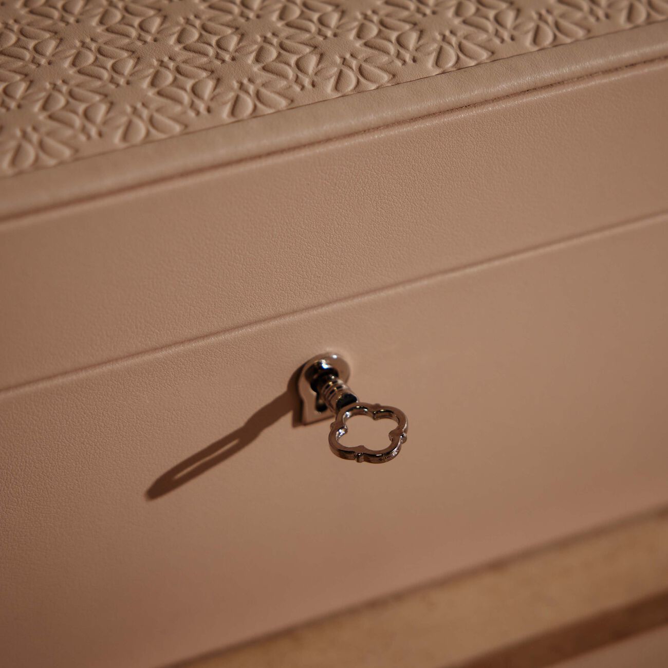 giobagnara elie saab monogram jewellery box   tray