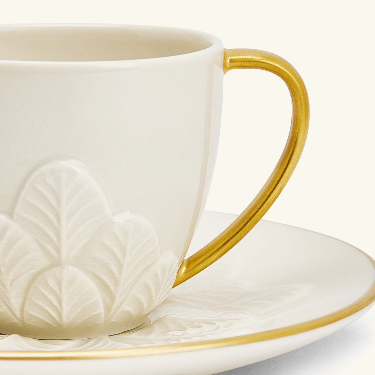 villari peacock coffee cup   saucer white