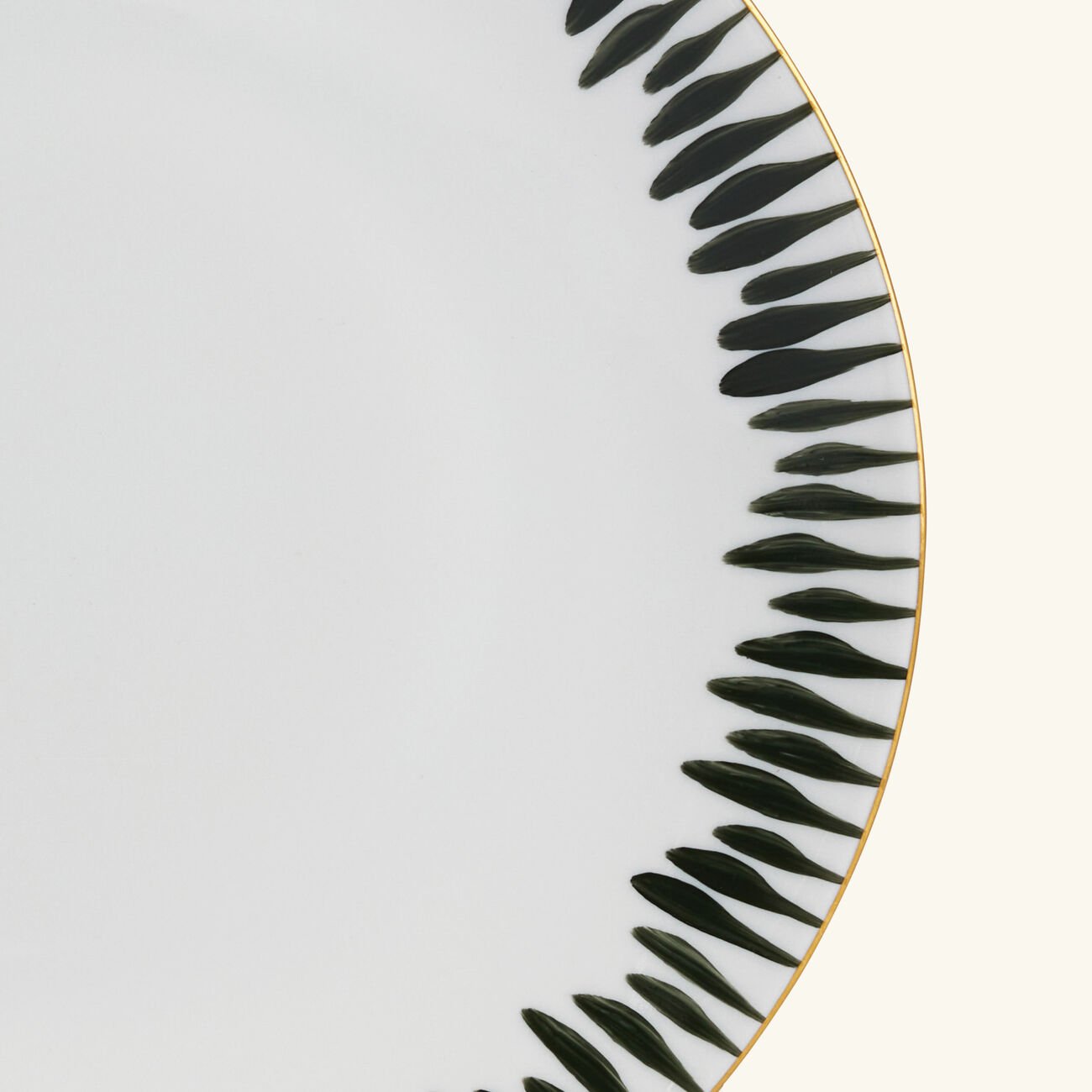 Allée De Cyprès Dinner Plate Round Green 26cm marie daage all e de cypr s dinner plate round green 26cm