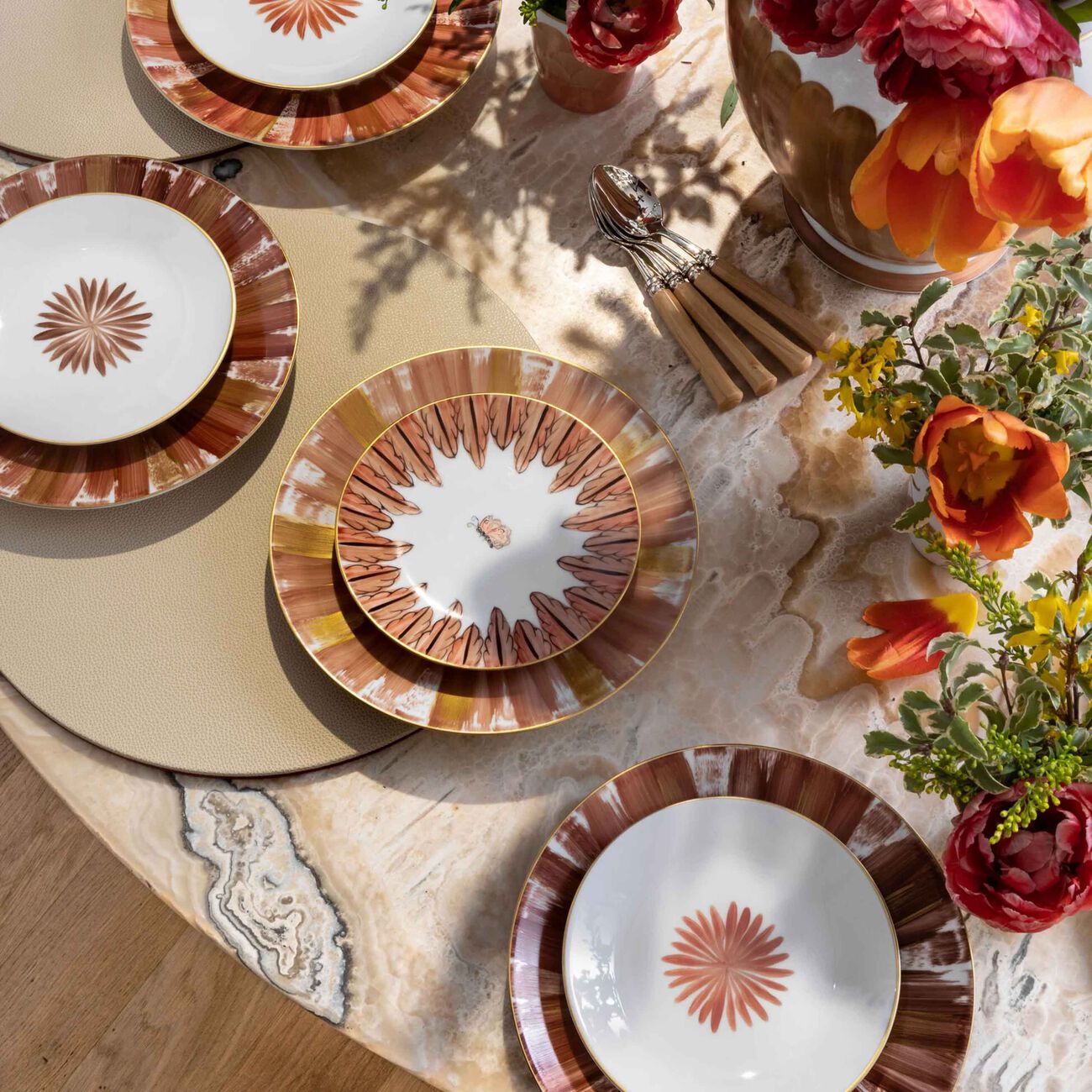 طبق الخبز بالمير دائري برتقالي 15 سم ماري داج طبق الخبز بالمير دائري برتقالي 15 سم