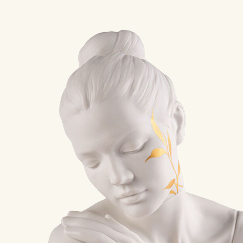 Reflection Of Nature - Her Sculpture Large White lladro reflection of nature her sculpture large white