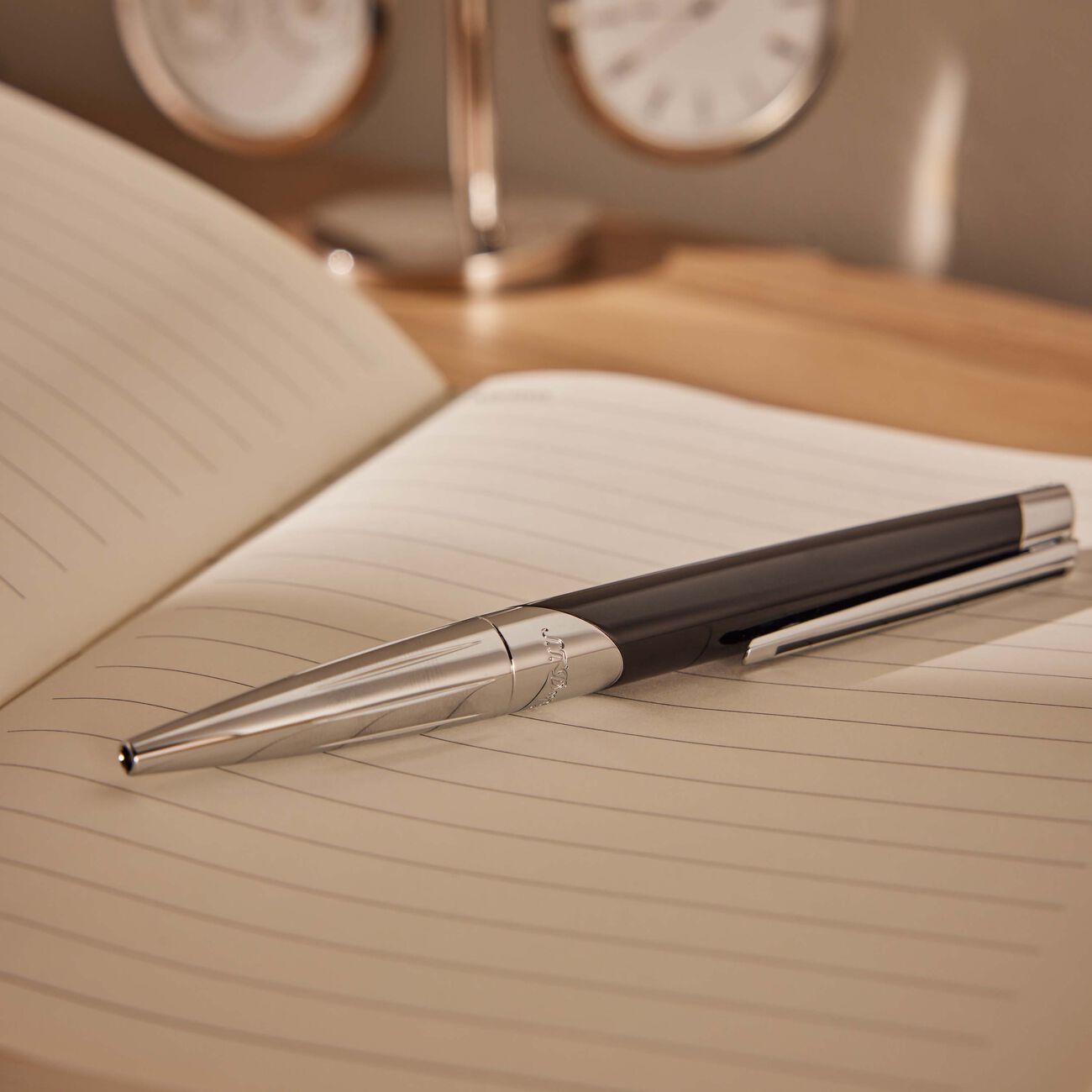 Defi Millennium Ballpoint Pen Silver st dupont defi millennium ballpoint pen silver