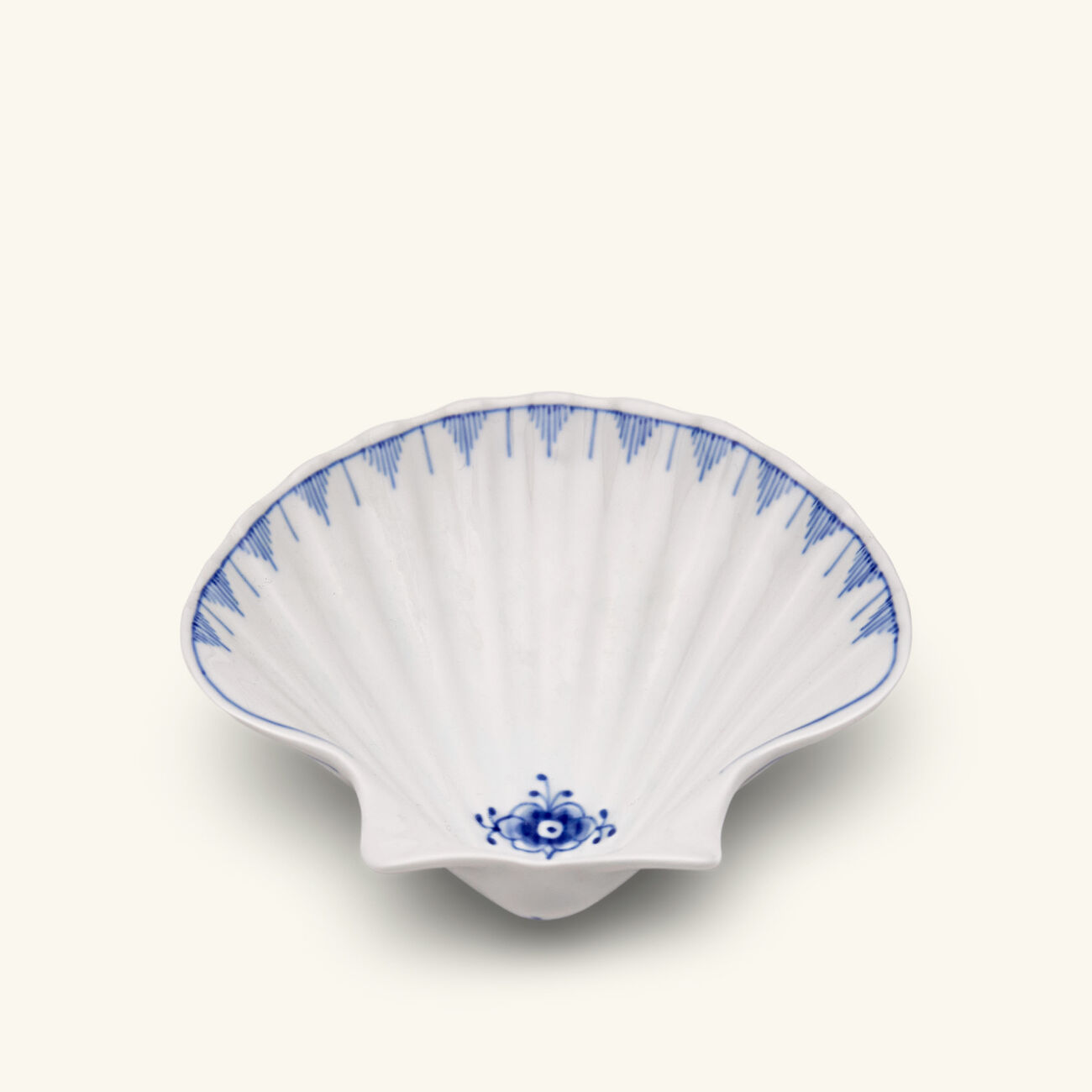 رويال كوبنهاغن طقم أطباق التقديم بلو فلوتد بلاين أبيض من ثلاثة أطباق