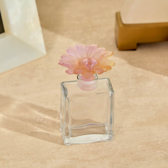 daum or d abeille perfume bottle