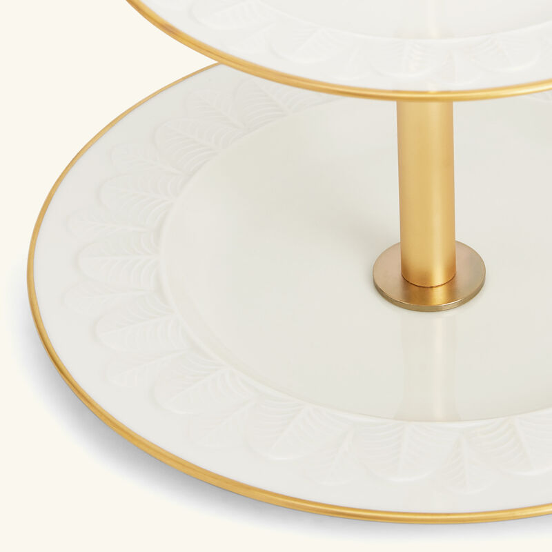 villari peacock 2 tier cake stand white