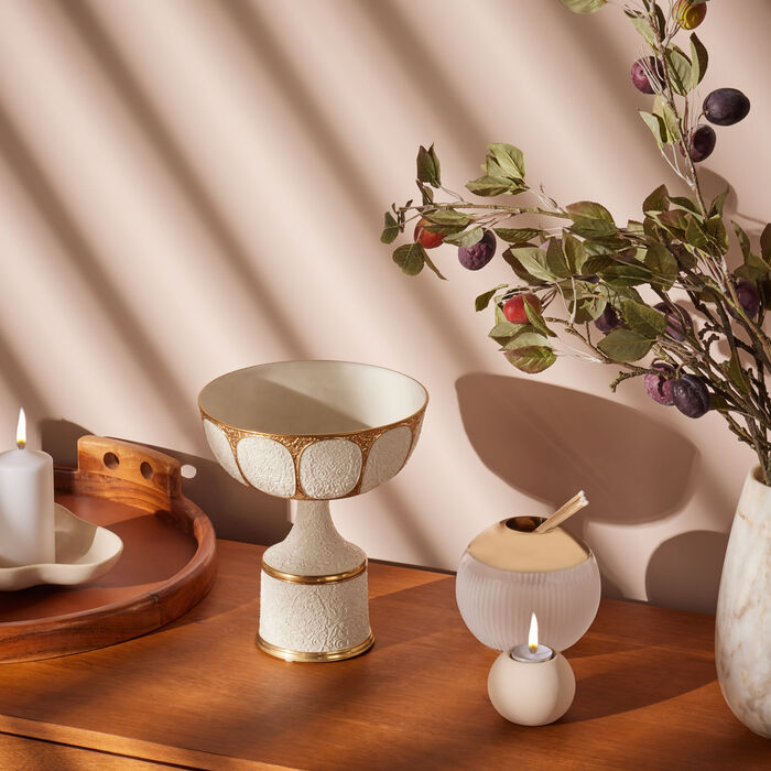 villari peacock cake stand white