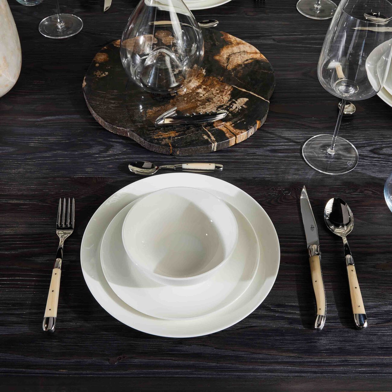 فورج دو لاغيول طقم أكريليك هاندل المؤلف من 6 سكاكين للمائدة باللون الأسود