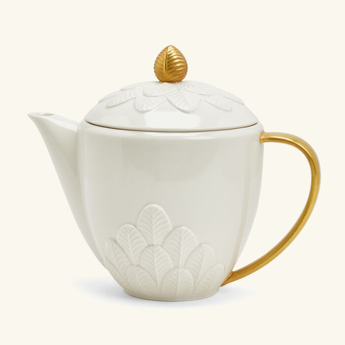 villari peacock tea pot white
