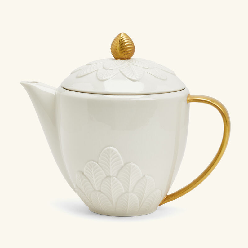 Peacock Tea Pot White villari peacock tea pot white
