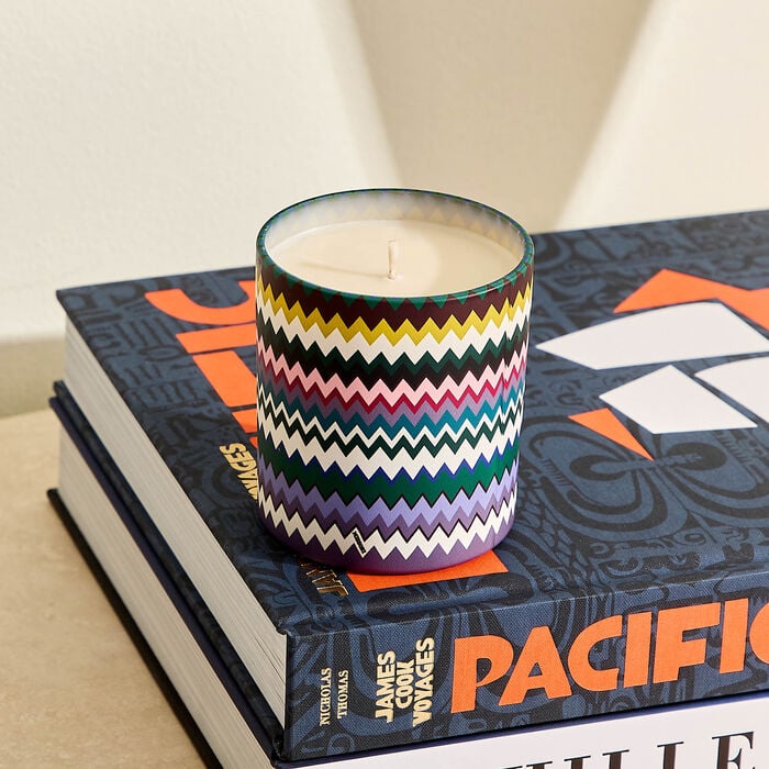 Micro Zigzag Scented Candle 220g missoni home micro zigzag scented candle 220g