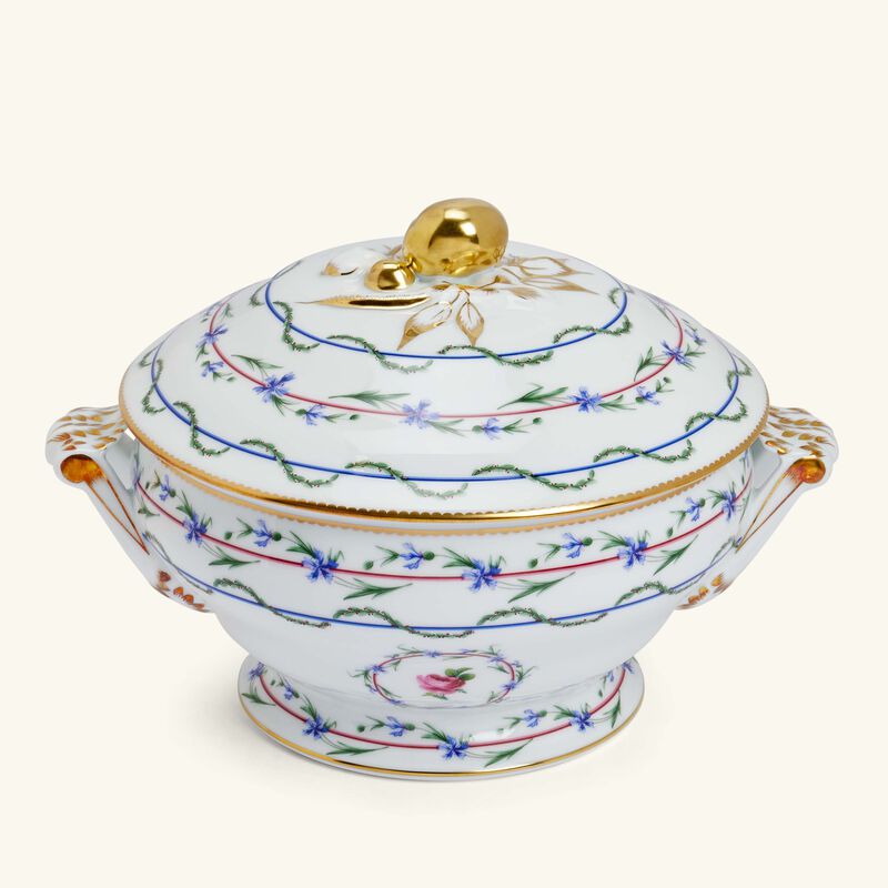 Le Gobelet Du Roy Soup Tureen White bernardaud le gobelet du roy soup tureen white