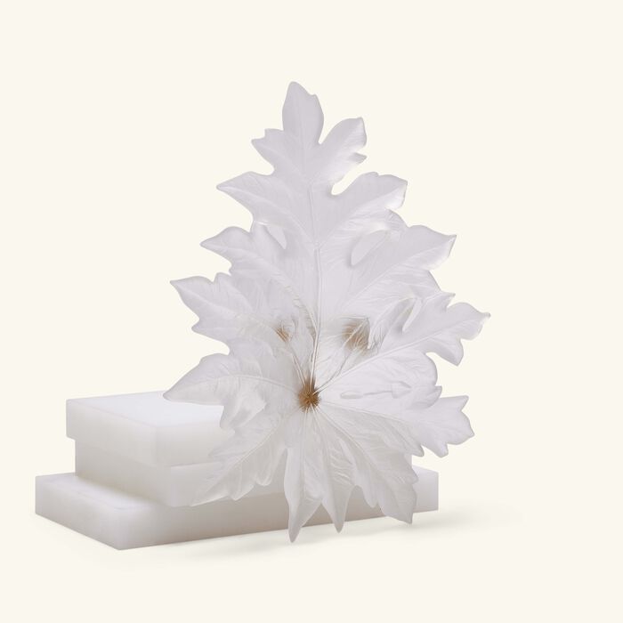 daum born o wall leaf figurine medium white
