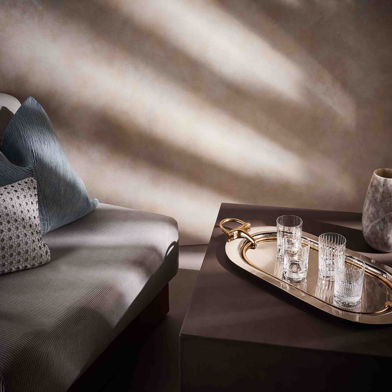 باكارا طقم إليمنتس مؤلف من 4 كؤوس للشرب باللون الشفاف